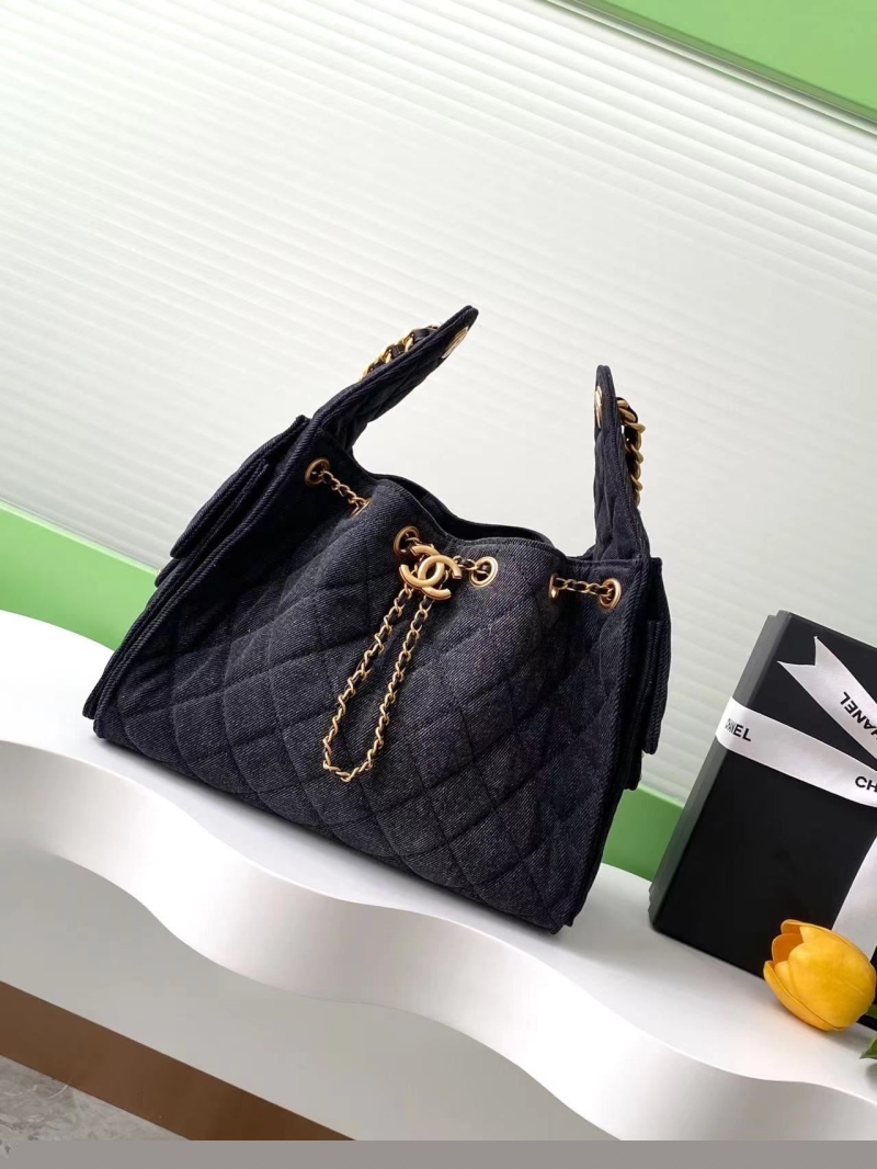 Ch*el shopping bags